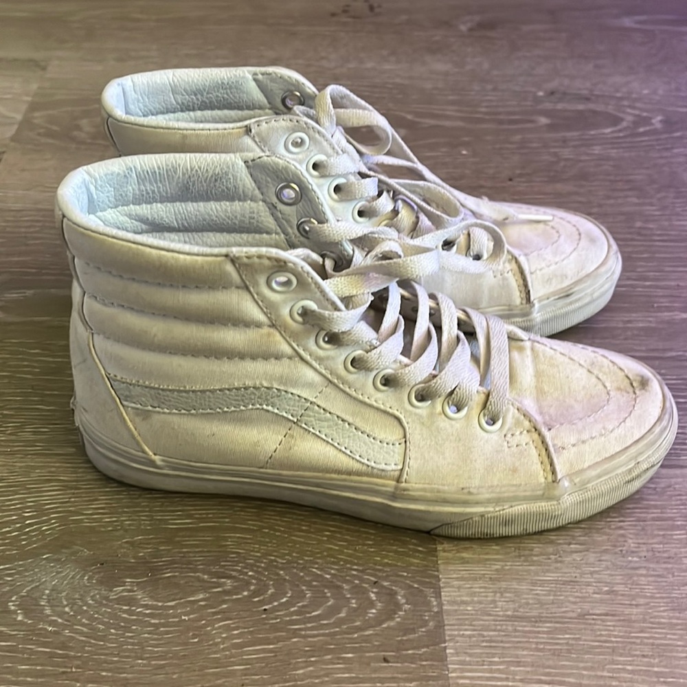 Vans white Sk8-Hi 7